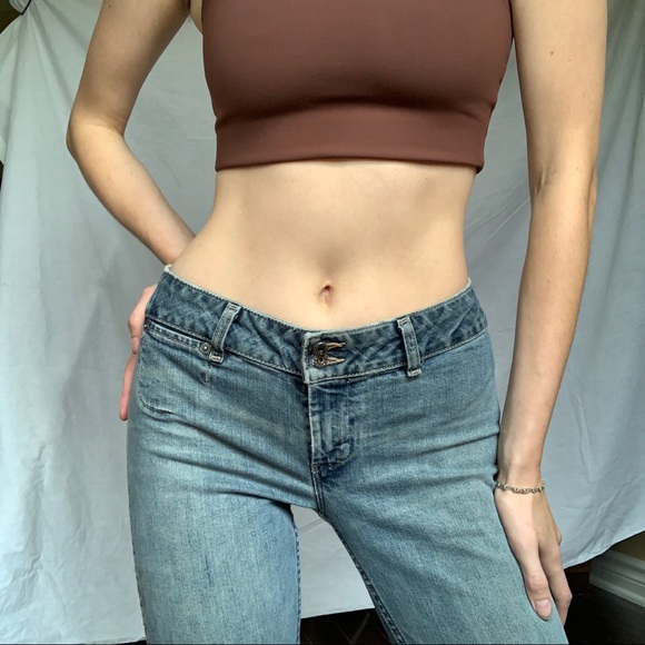 Early 2000’s Low Rise Fit and Flare Jeans - Picture 4 of 10